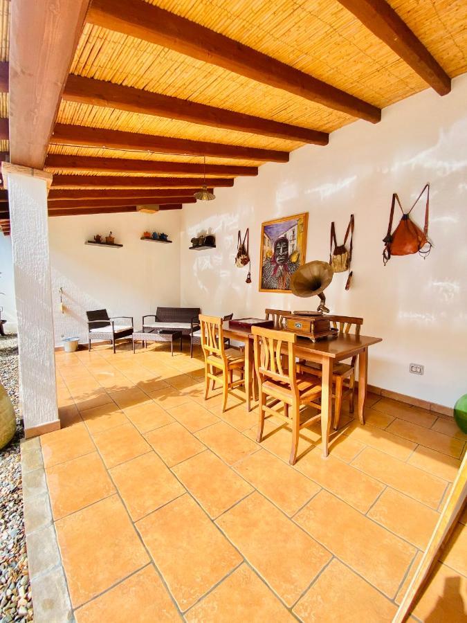 Centu Concas Bed & Breakfast Muravera Ngoại thất bức ảnh