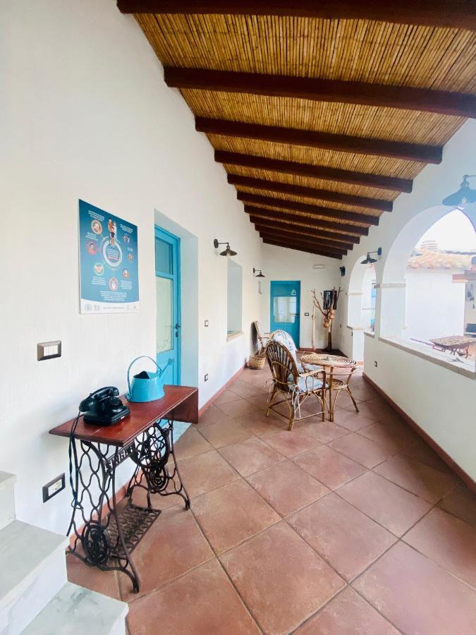Centu Concas Bed & Breakfast Muravera Ngoại thất bức ảnh