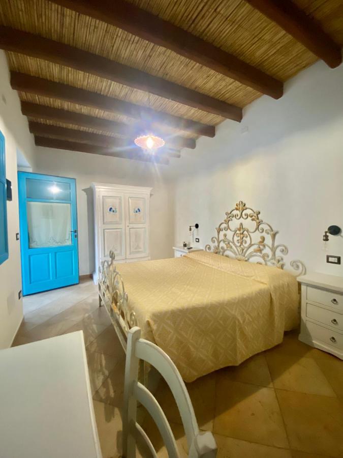 Centu Concas Bed & Breakfast Muravera Ngoại thất bức ảnh