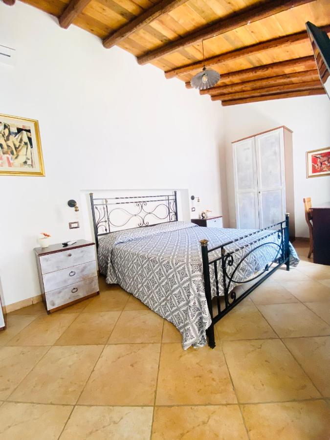 Centu Concas Bed & Breakfast Muravera Ngoại thất bức ảnh